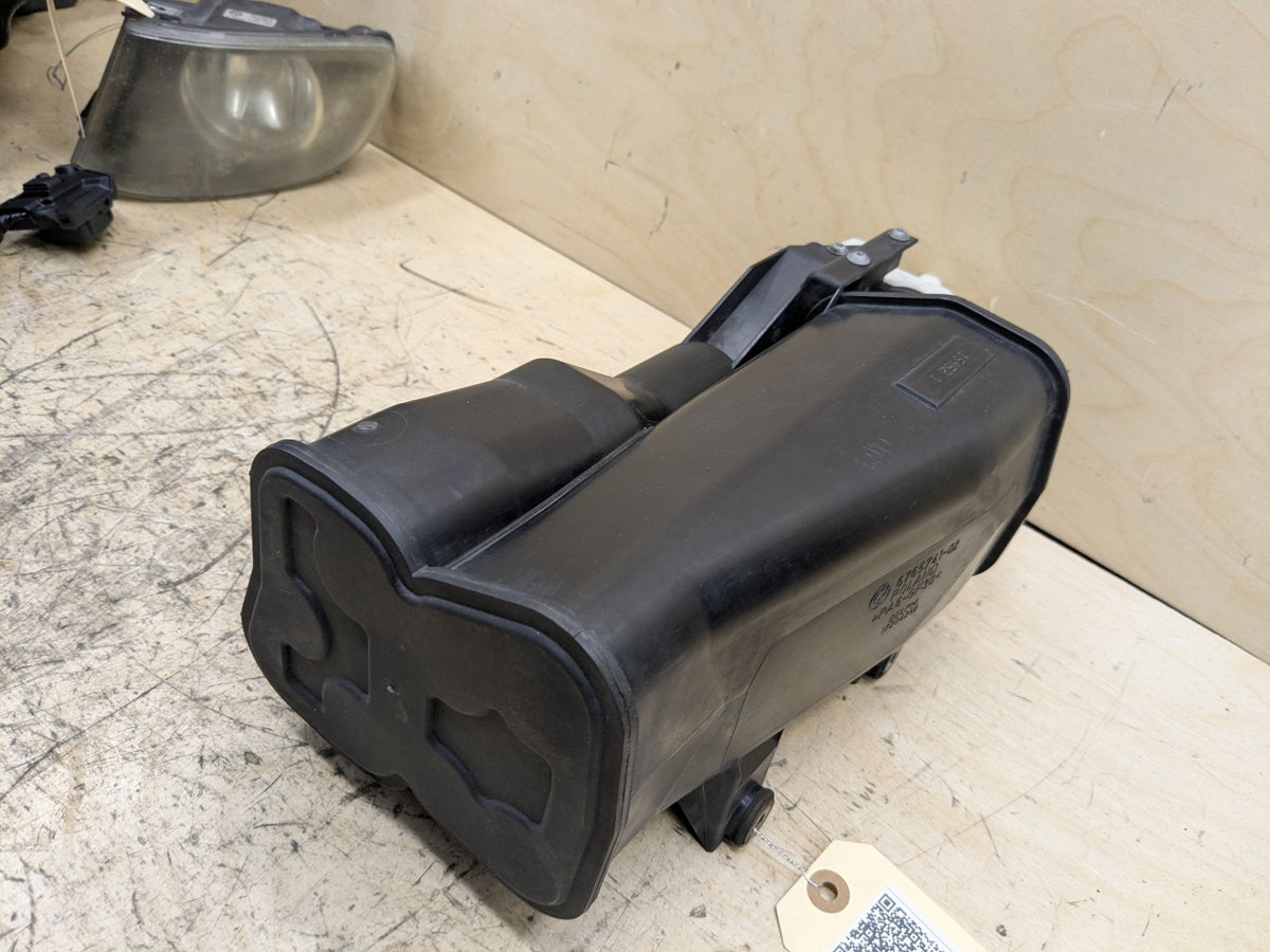 OEM BMW E89 E90 E92 E93 Charcoal Filter Fuel Tank Vapor Evaporator Cannister