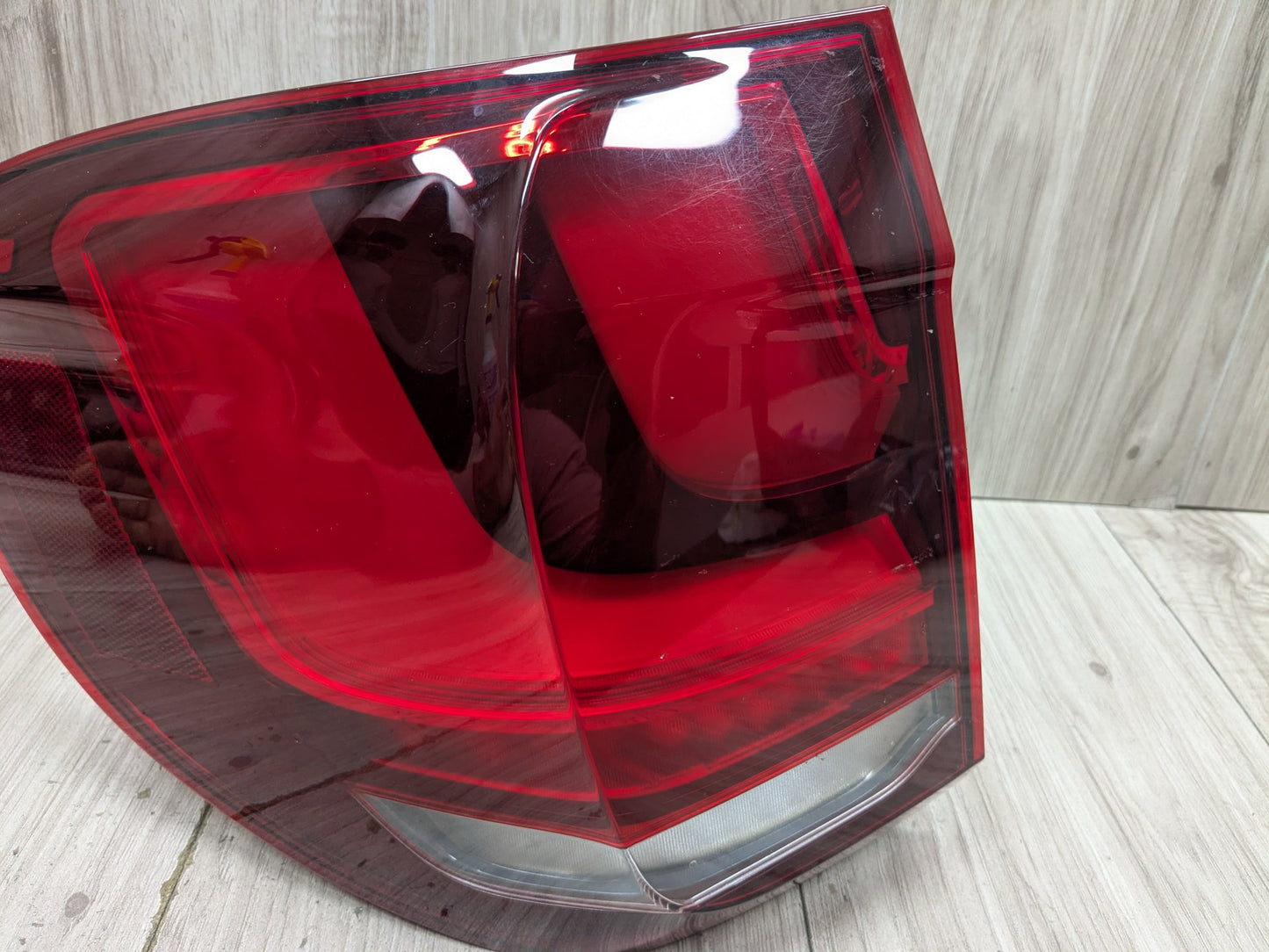 2014 - 2018 BMW X5 F85 Rear Left Driver Outer Tail Light 7290103 S63B44T2