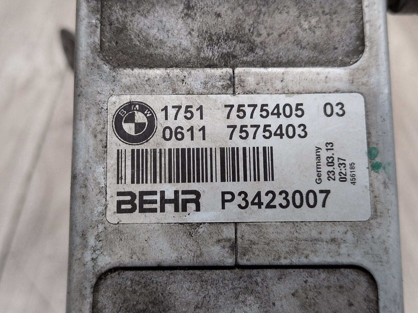 2013 - 2014 BMW 750i F01 Turbo Charger Air Intercooler 7575405 N63B44O1