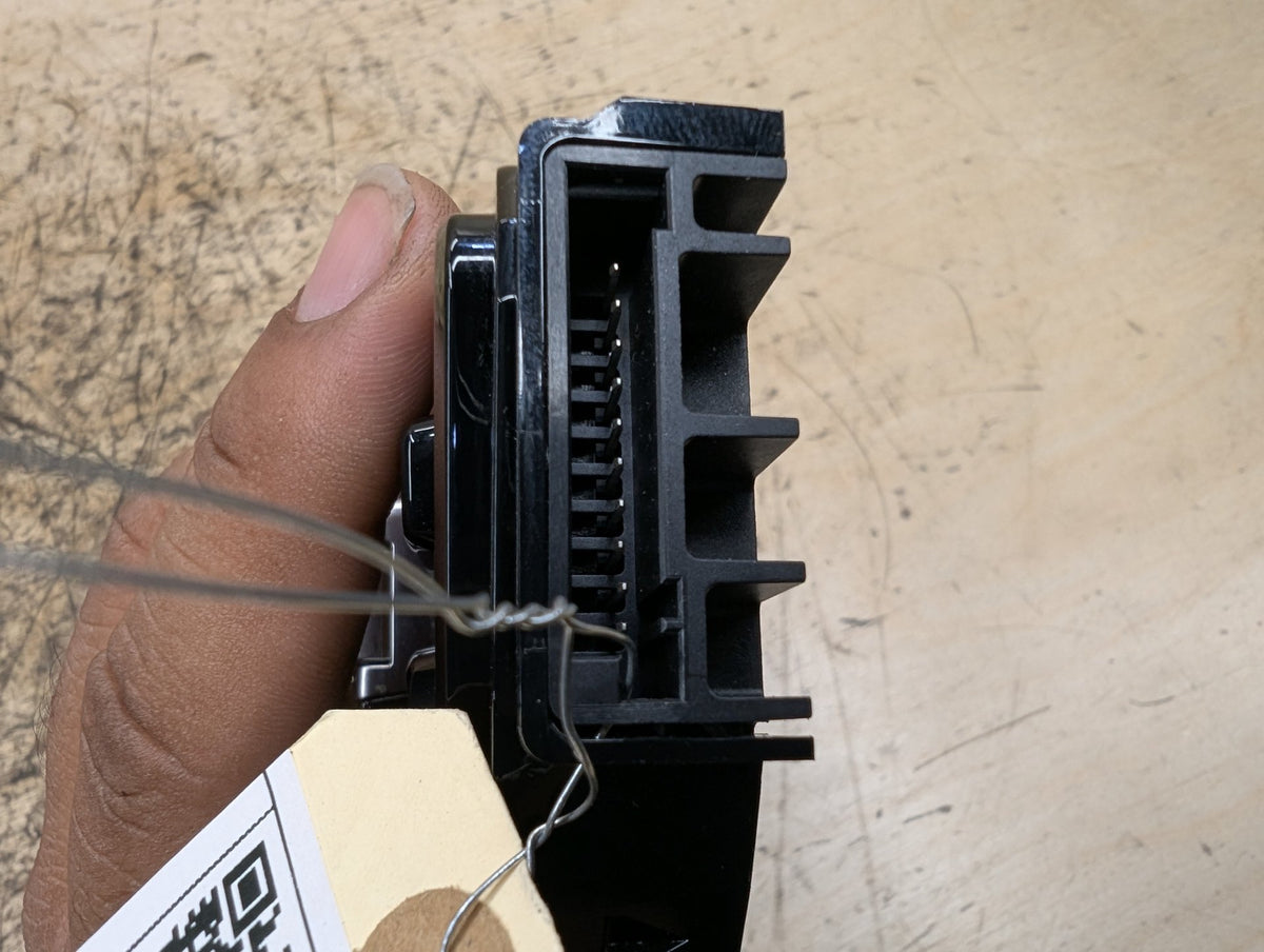 OEM BMW F90 G11 G12 G30 G32 M5 Front Left Driver Seat Adjustment Control Switch