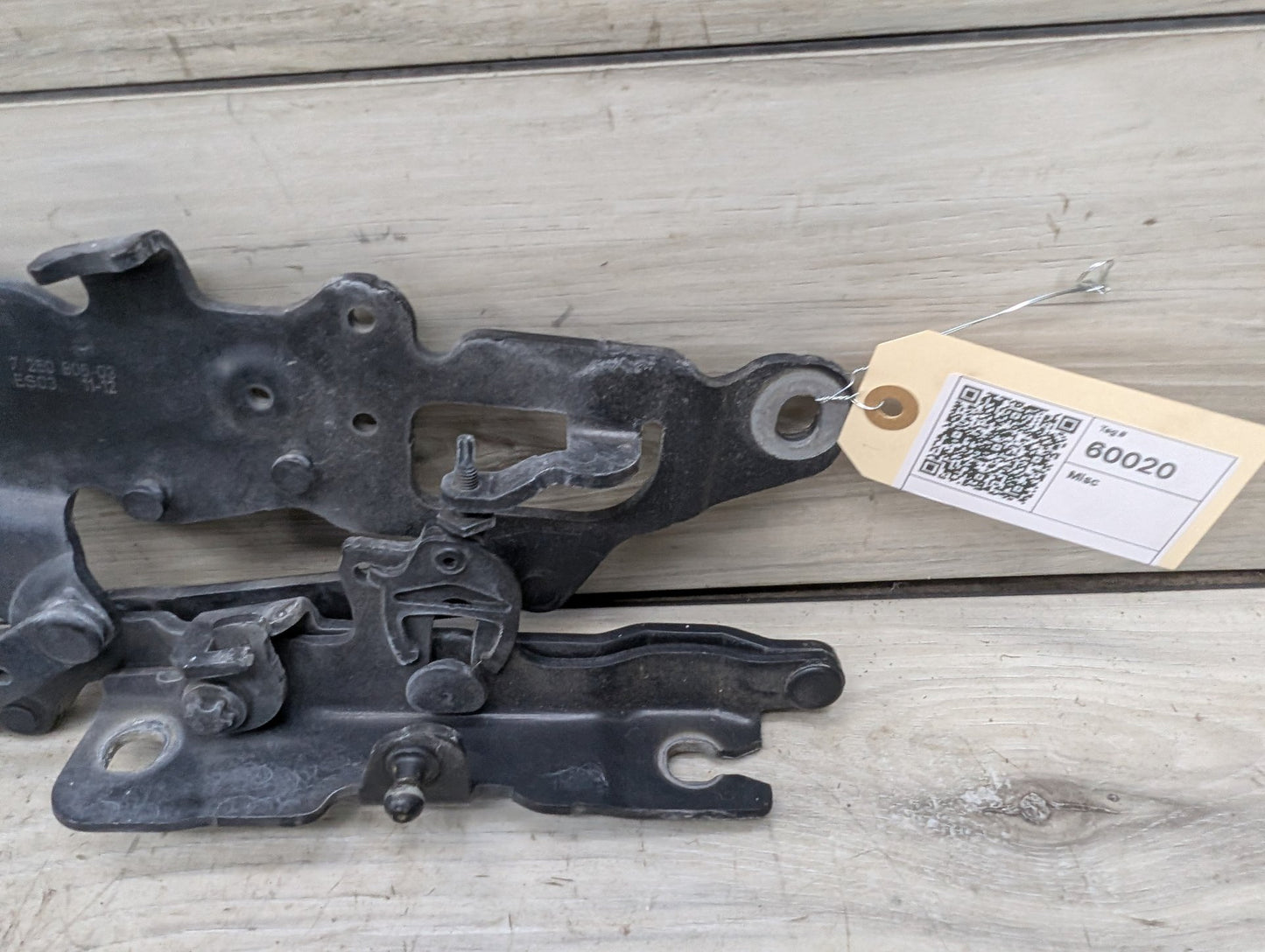 2009-2015 BMW 750Li F02 Hood Bonnet Hinges SET 7250805