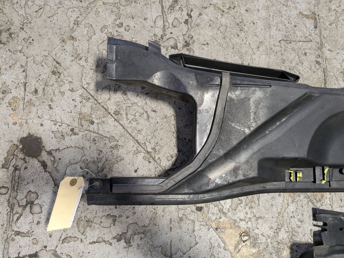 2007-2013 BMW 328i E92 Left Right Side Cowl Covers SET 6925018 OEM