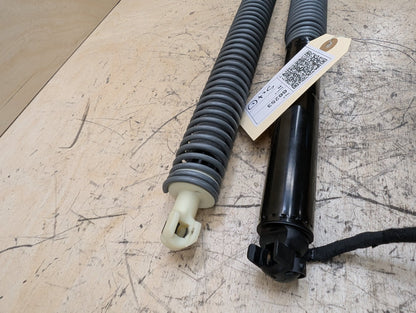 2016-2019 BMW 740i G12 Liftgate Trunk Lid Strut Shock Supports SET 7357110 OEM