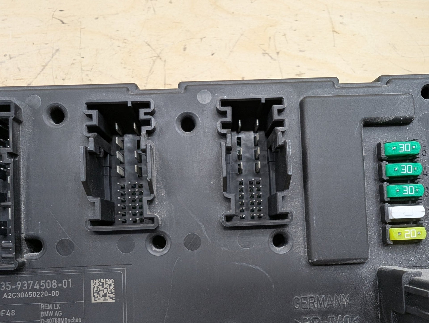 OEM BMW F22 F30 F32 F36 F80 F82 REM Rear Body Control Electronic Module BCM Box