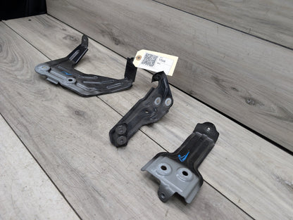 2018 - 2023 BMW X3 G01 Front Right Passenger Fender Brackets SET 7397516 B58B30M0