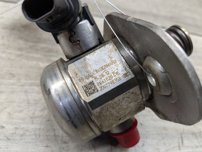 16-20 OEM BMW G11 G12 750 G30 M550 Engine N63R HPFP High Pressure Fuel Pump 5-8