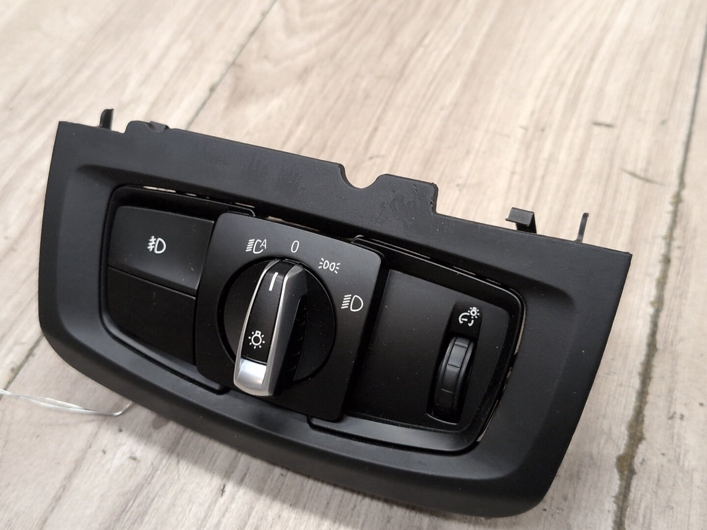 2014 - 2018 BMW X5 F85 Headlight Switch 6824887 S63B44T2