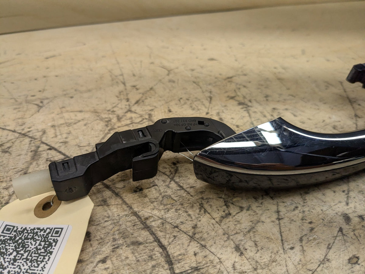 2012-2018 Audi A6 C7 Left Driver Door Handle w/ Comfort Access 4H0837205C