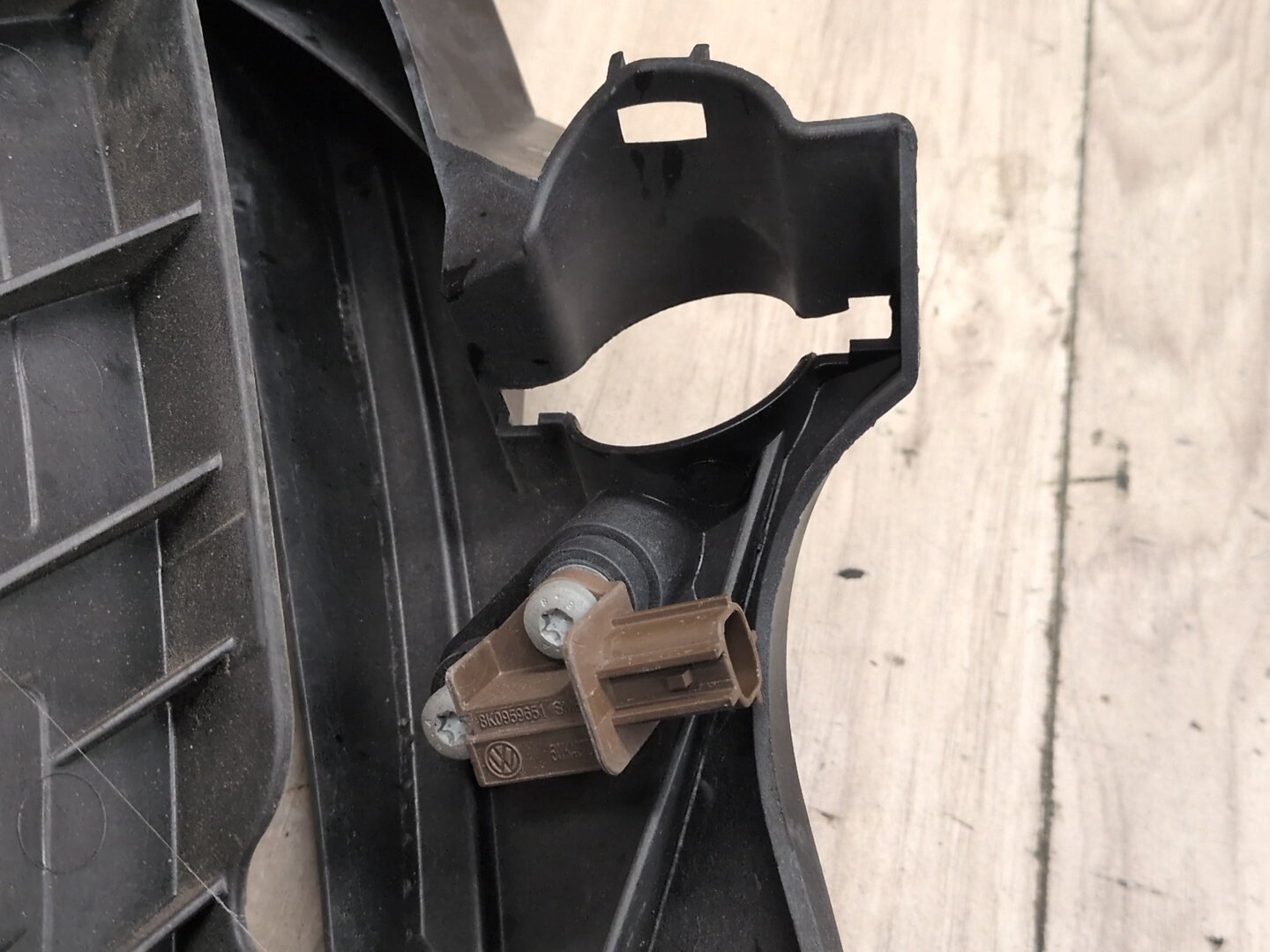 08-17 OEM Audi S5 8T Left Right Driver Passenger Headlight Bracket 89392979