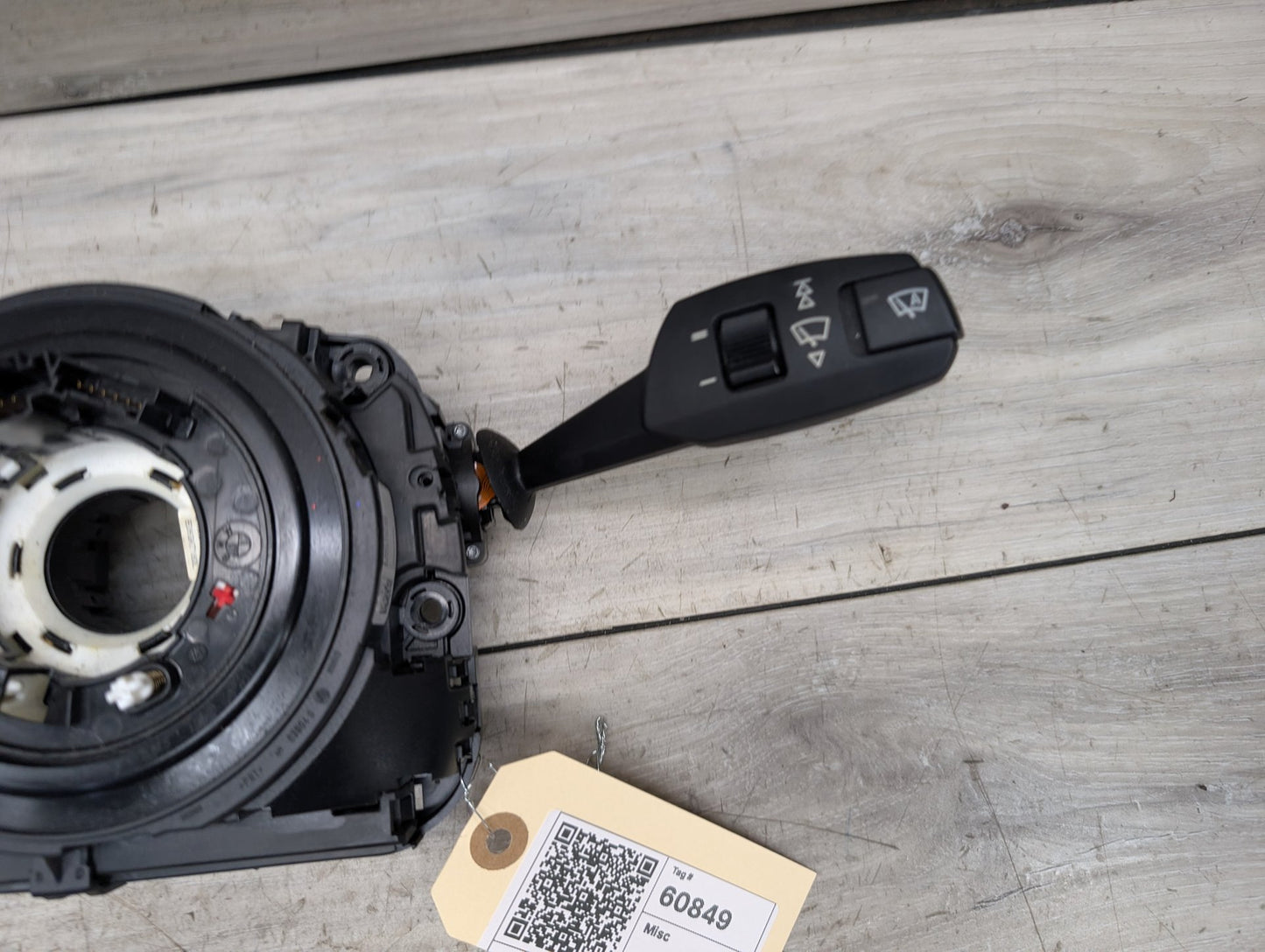 08-13 OEM BMW E82 E88 128 135 Steering Angle Sensor Clock Spring