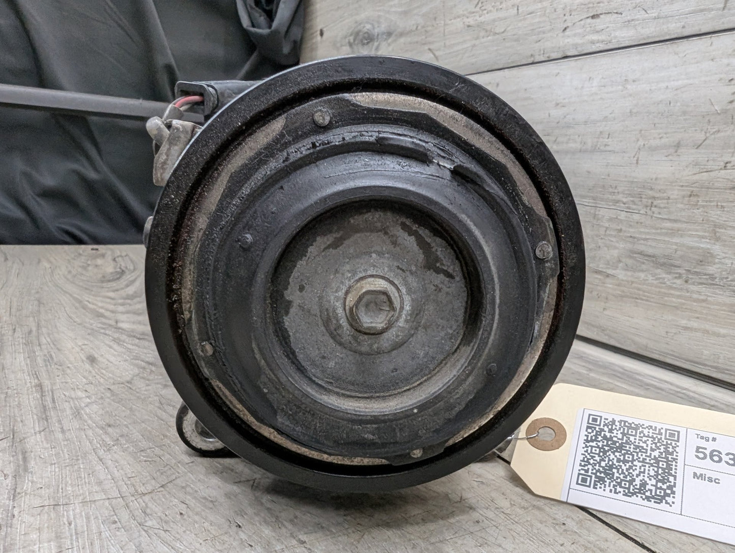 OEM BMW F22 F23 F30 F32 F33 F36 AC Compressor Clutch A/C Pump Pulley B46 B58