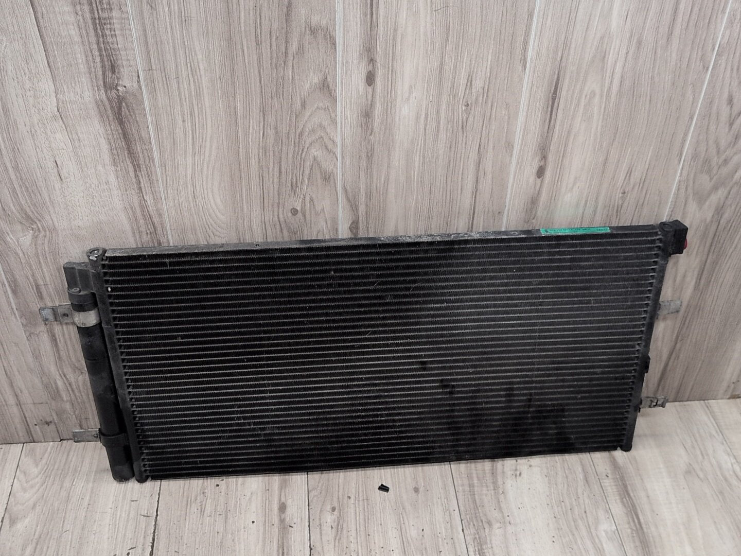 2008-2017 Audi S5 8T Cooling Radiator 8K02604011AA