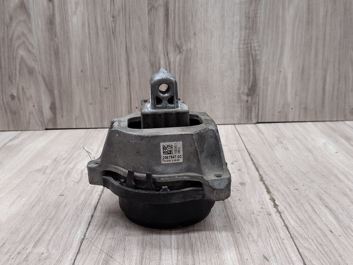 2019 - 2026 BMW X5 G05 Right Passenger Engine Bracket Support Mount 2987947 N63B44M3