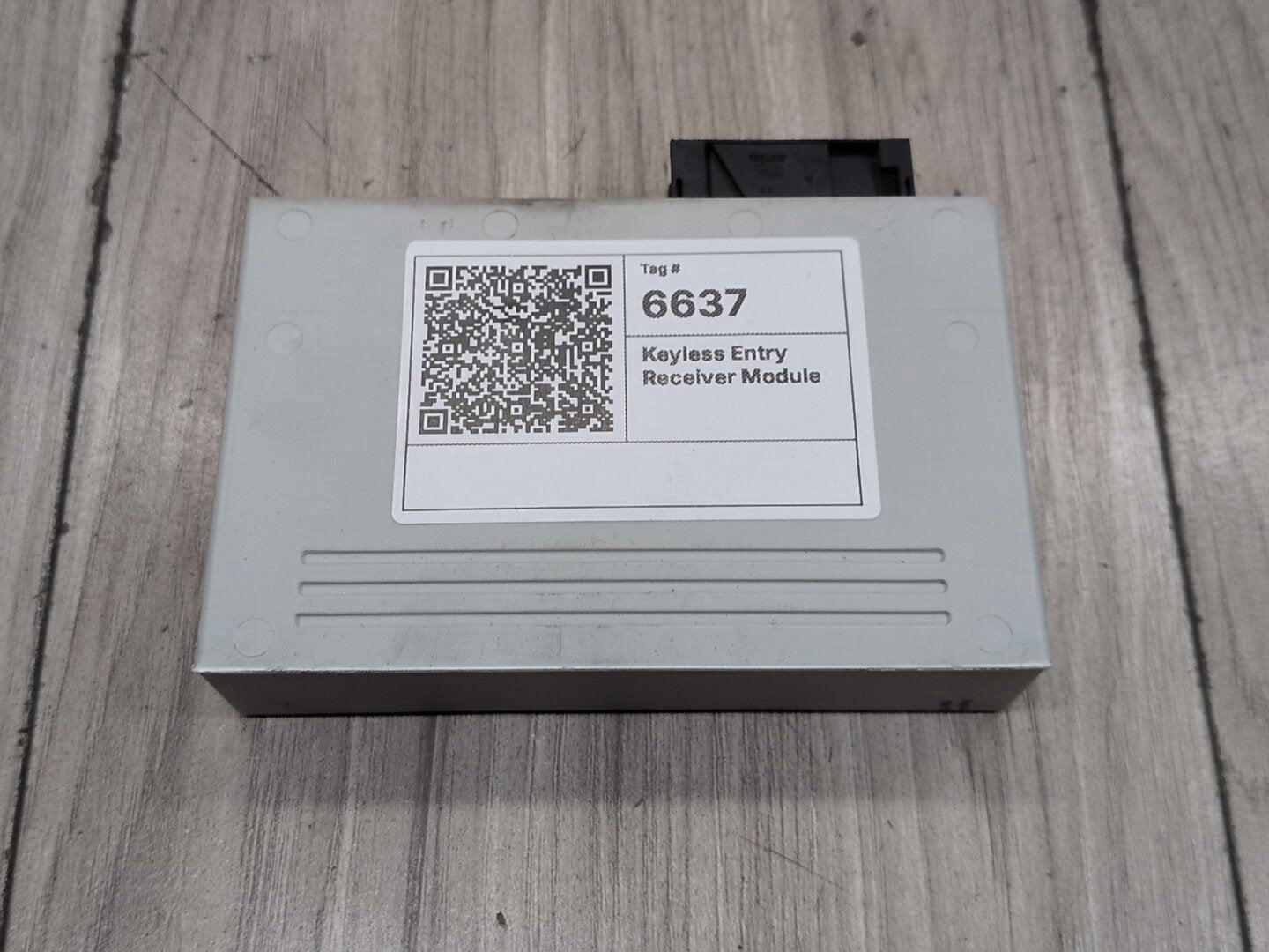 OEM BMW E60 E61 E63 E64 E70 E71 X5 X6 Keyless Entry Passive Go Control Module