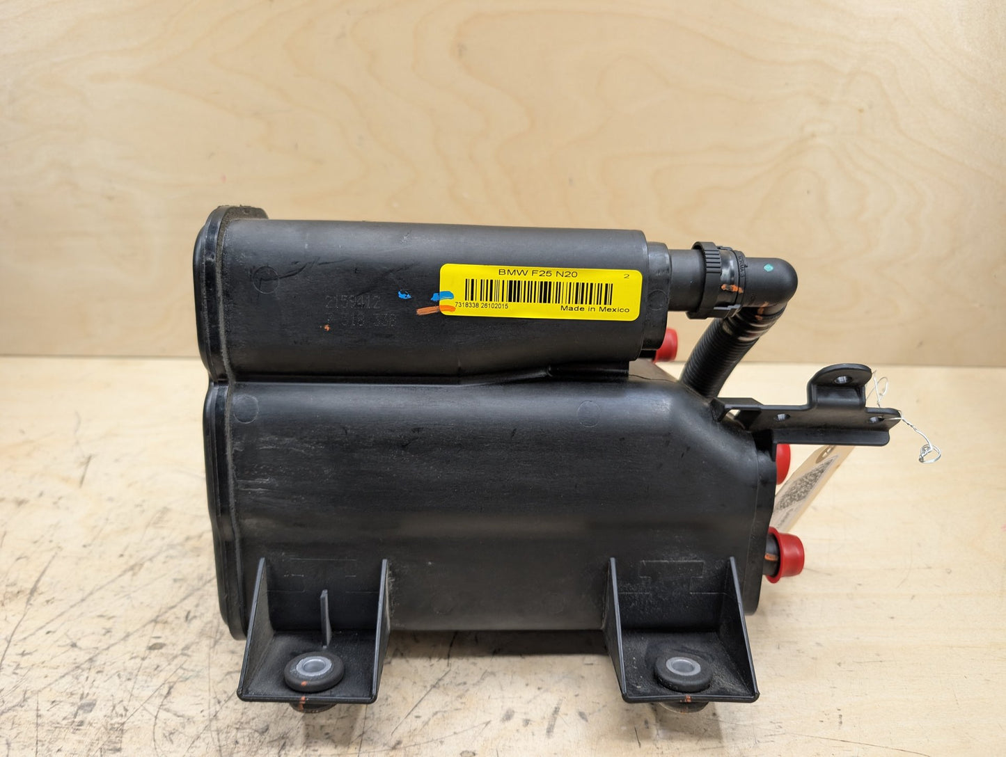 2011-2016 BMW X3 F25 Fuel Vapor Charcoal Canister 7318338