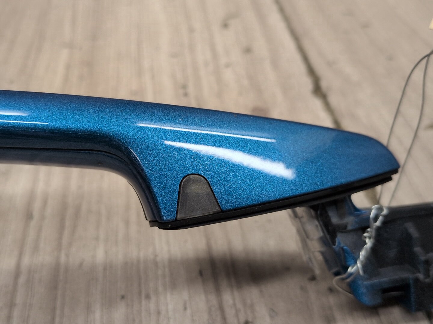 2015 - 2019 BMW X6 F86 Front or Rear Right Passenger Exterior Door Handle w/ Comfort Access 8068462 S63B44T2