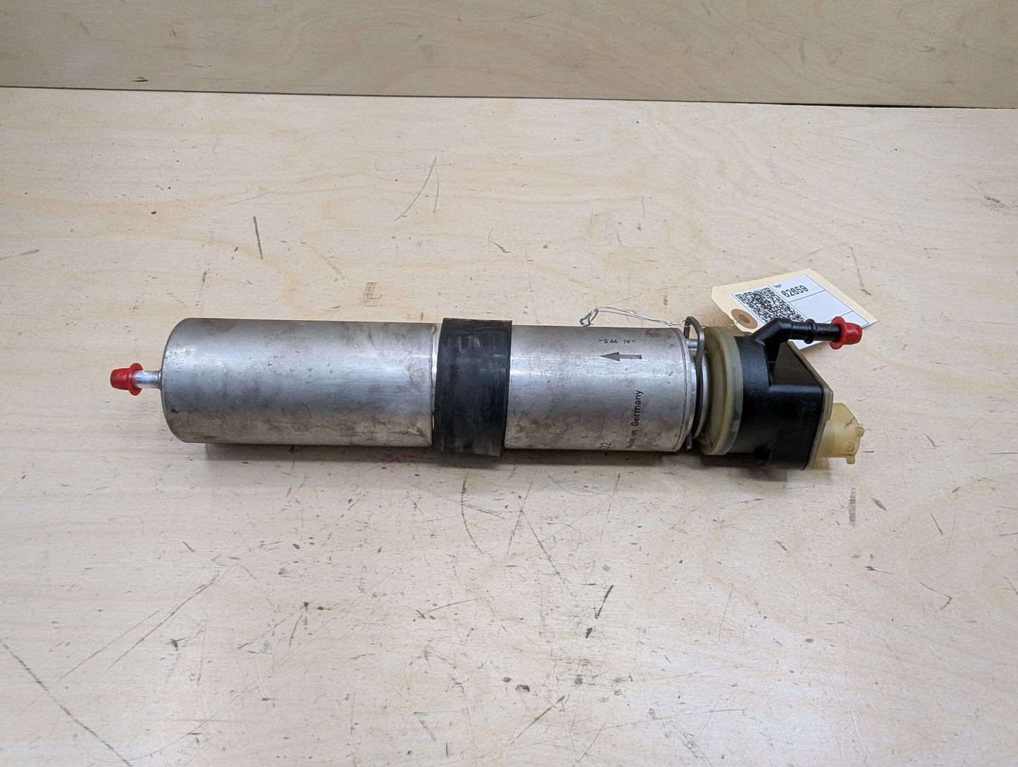 14-18 BMW 328i F30- Diesel Fuel Tank Reservoir Filter PN: 8572522