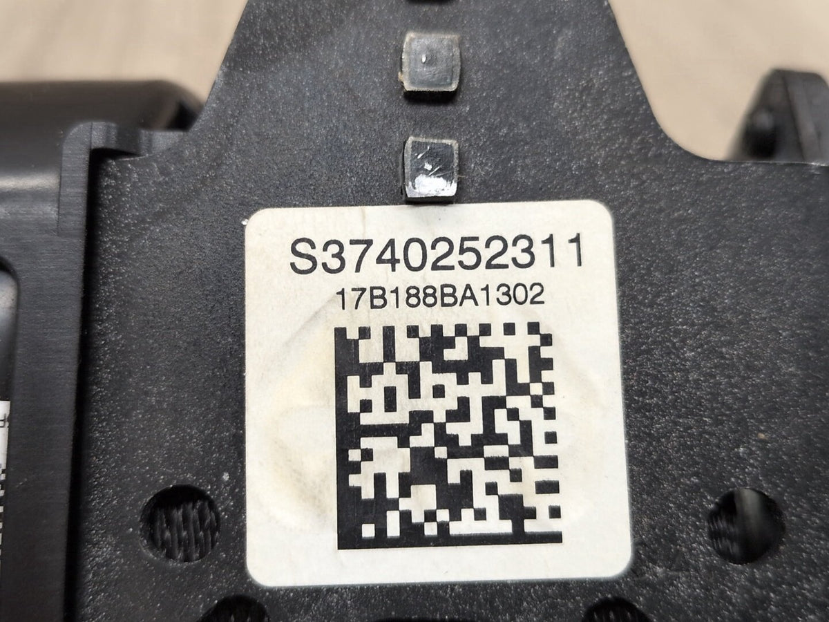 16-22 OEM BMW G11 G12 740 750 M760 B7 Rear Left Right Seat Belt Retractor Black