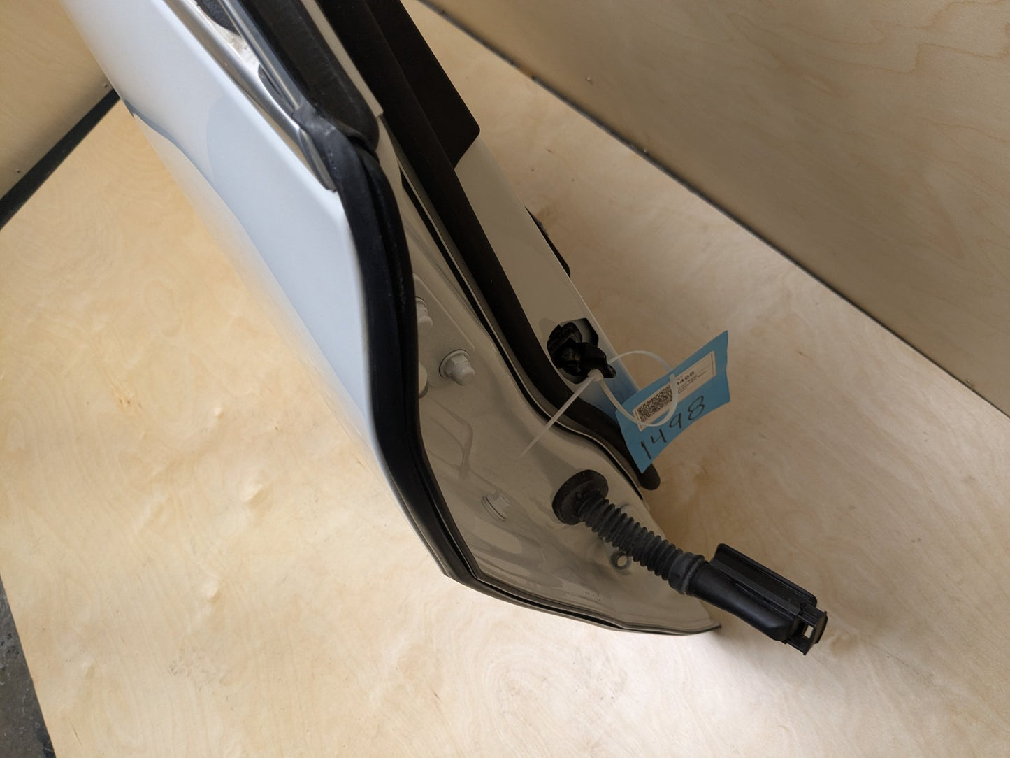 19-25 OEM BMW F95 G05 X5 X5M Front Right Passenger Door Shell Panel