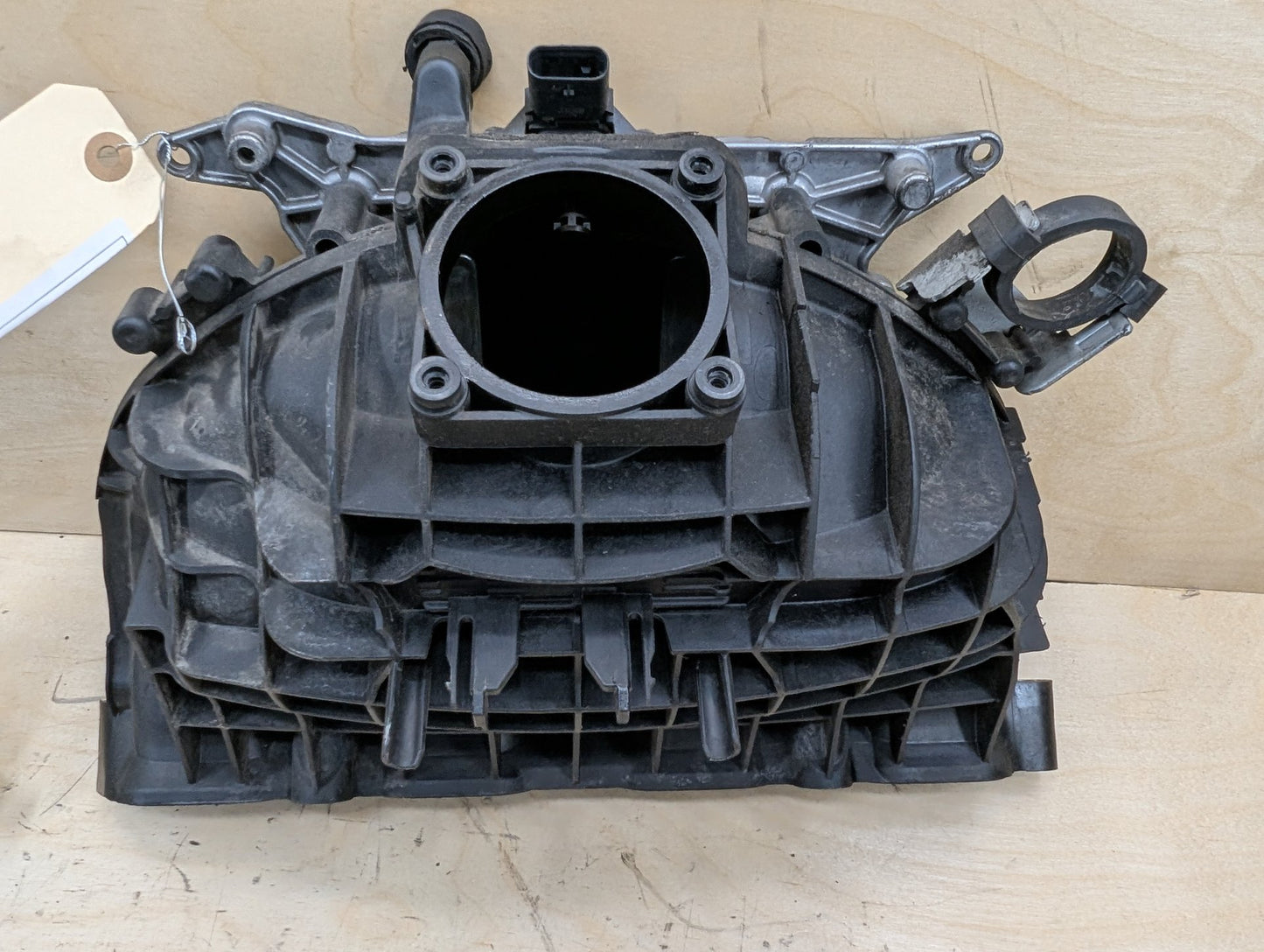 2012-2018 BMW 328i F30- Engine Motor Intake Manifold W/ Throttle Body & Sensor PN: 7588126