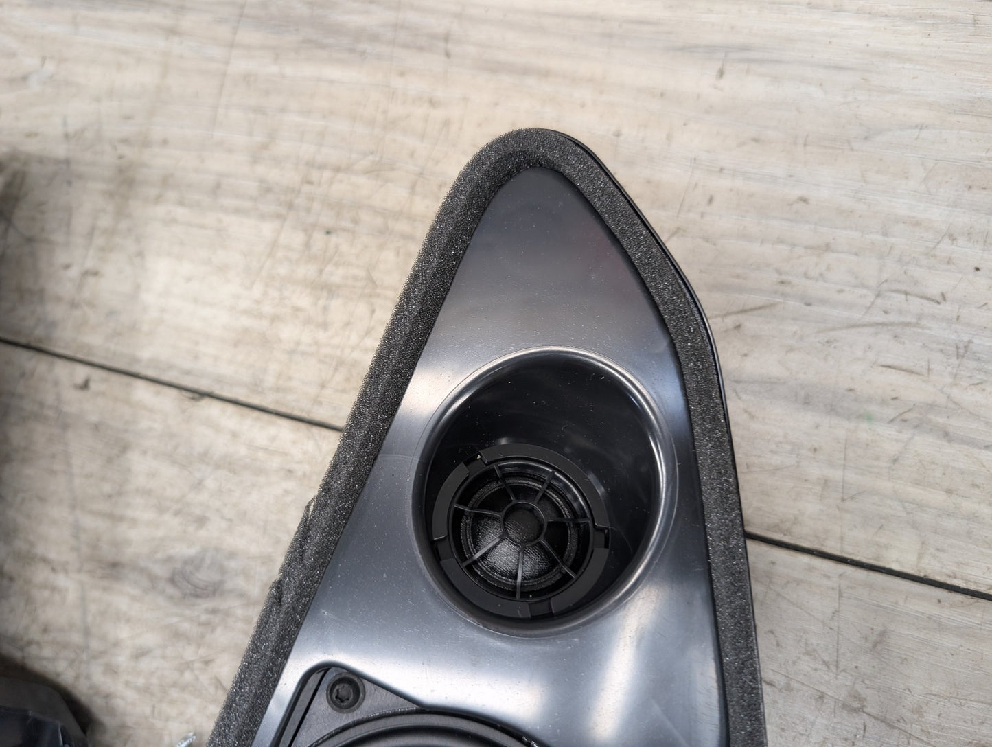19-23 OEM BMW G05 X5 Rear Left Right D Pillar MID Range Speaker Tweeter