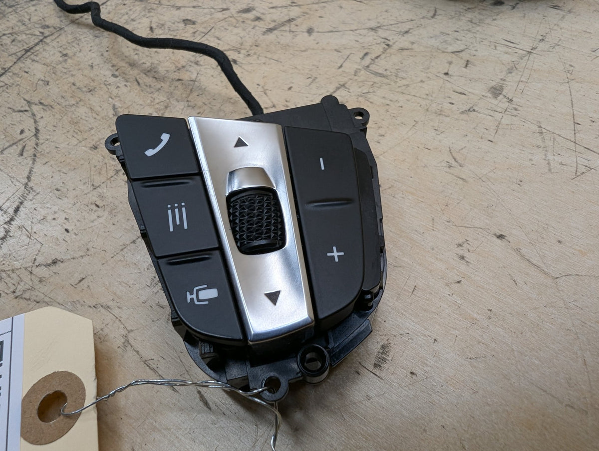 OEM BMW F44 G20 G22* G23* G26 G42 330 430 Steering Wheel Control Switch Buttons