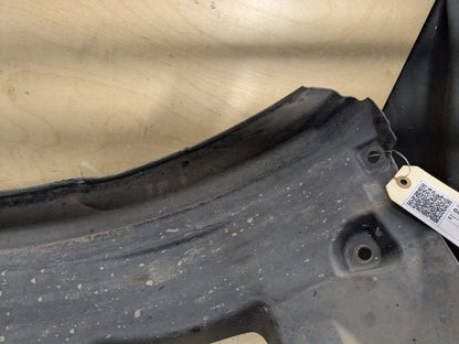 2008-2013 BMW 135i E88 Front Right Passenger Fender Liner Splash Guard 7166244