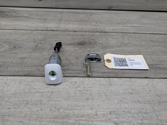 2009 - 2017 Audi Q5 8R Front Left Driver Key Lock Mechanism w/ Key  EA888