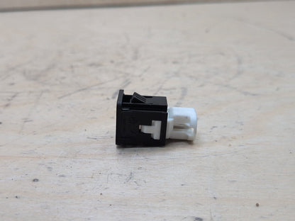2016-2022 BMW 750i G12 AUX/ USB Charger Port Socket 9229294