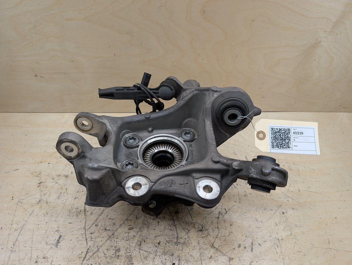 2019-2026 BMW M340i G20 Rear Right Passenger Spindle Knuckle w/ Bearing 6898482
