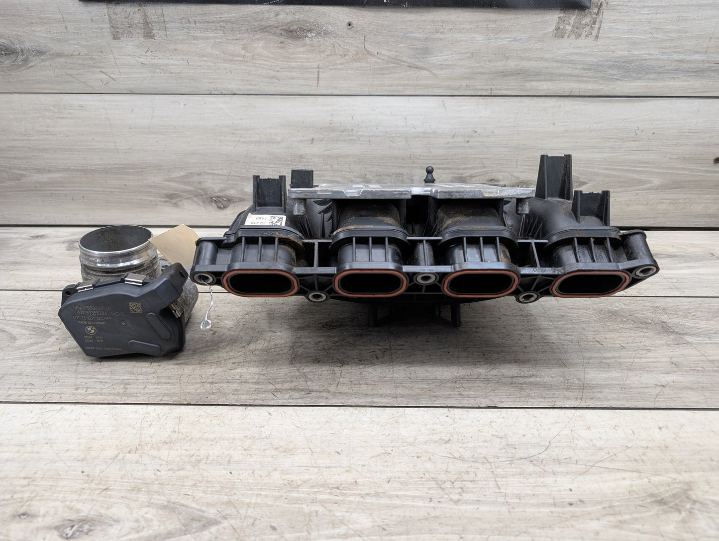 2011 - 2017 BMW X3 F25 Engine Motor Intake Manifold 7588126 N20B20A
