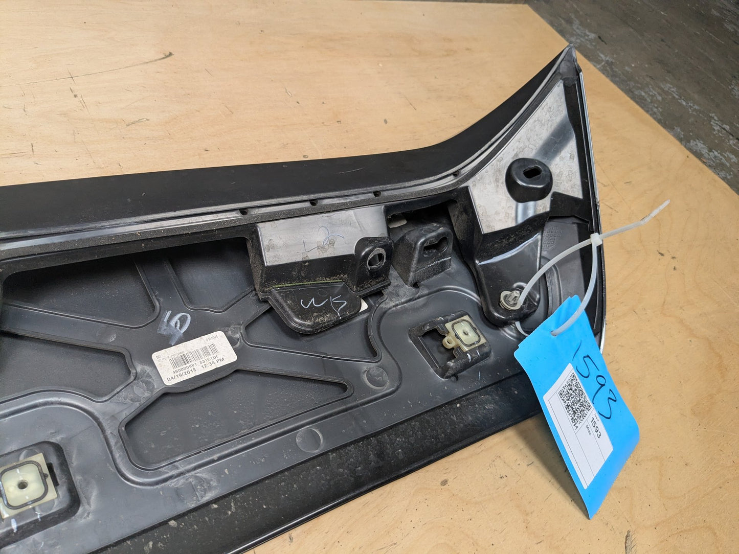 2018 - 2023 BMW X3 G01 Liftgate Trunk Lid Spoiler 8499859 B58B30M0