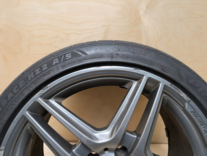 OEM Mercedes W207 E300 E400 E550 AMG Rear Wheel Rim 18x8.5 ET48 5 Double Spoke