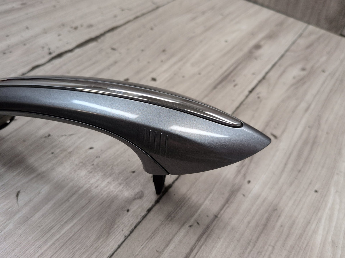 2011-2016 BMW M5 F10 Front Left Door Handle w/ Comfort Access 7305284 OEM