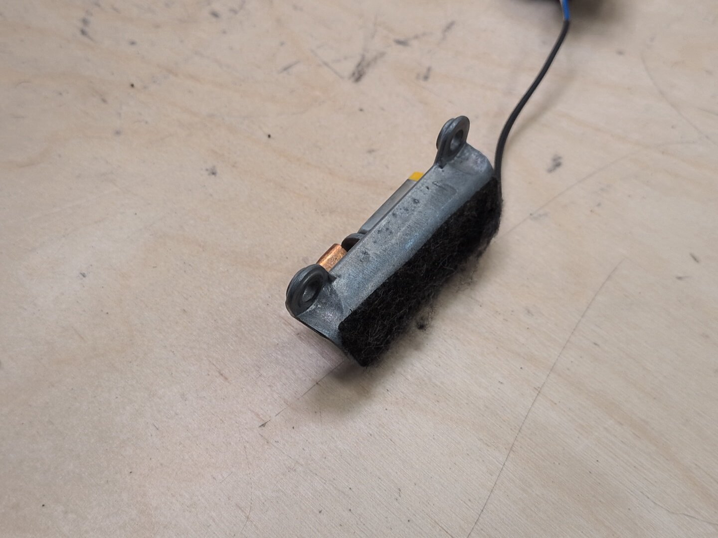 16-19 OEM BMW F90 G11 G12 740 750 Steering Wheel Touch Detection Control Module