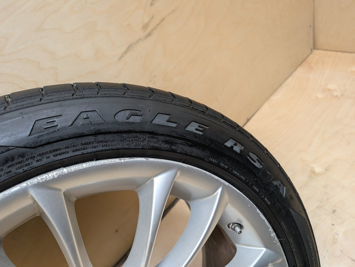 OEM BMW F01 F02 F07 740 750 760 FRONT Rim Wheel 19x8.5 ET25 M V-Spoke Style 302
