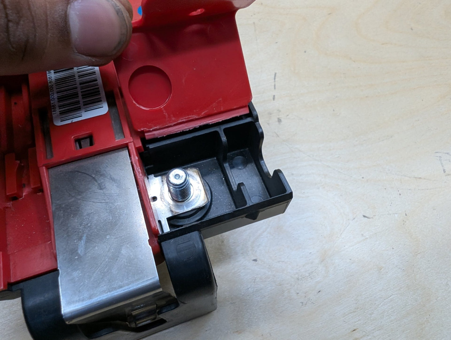 OEM BMW E82 E88 E90 E92 Battery Power Junction Distribution Fuse Box Voltage