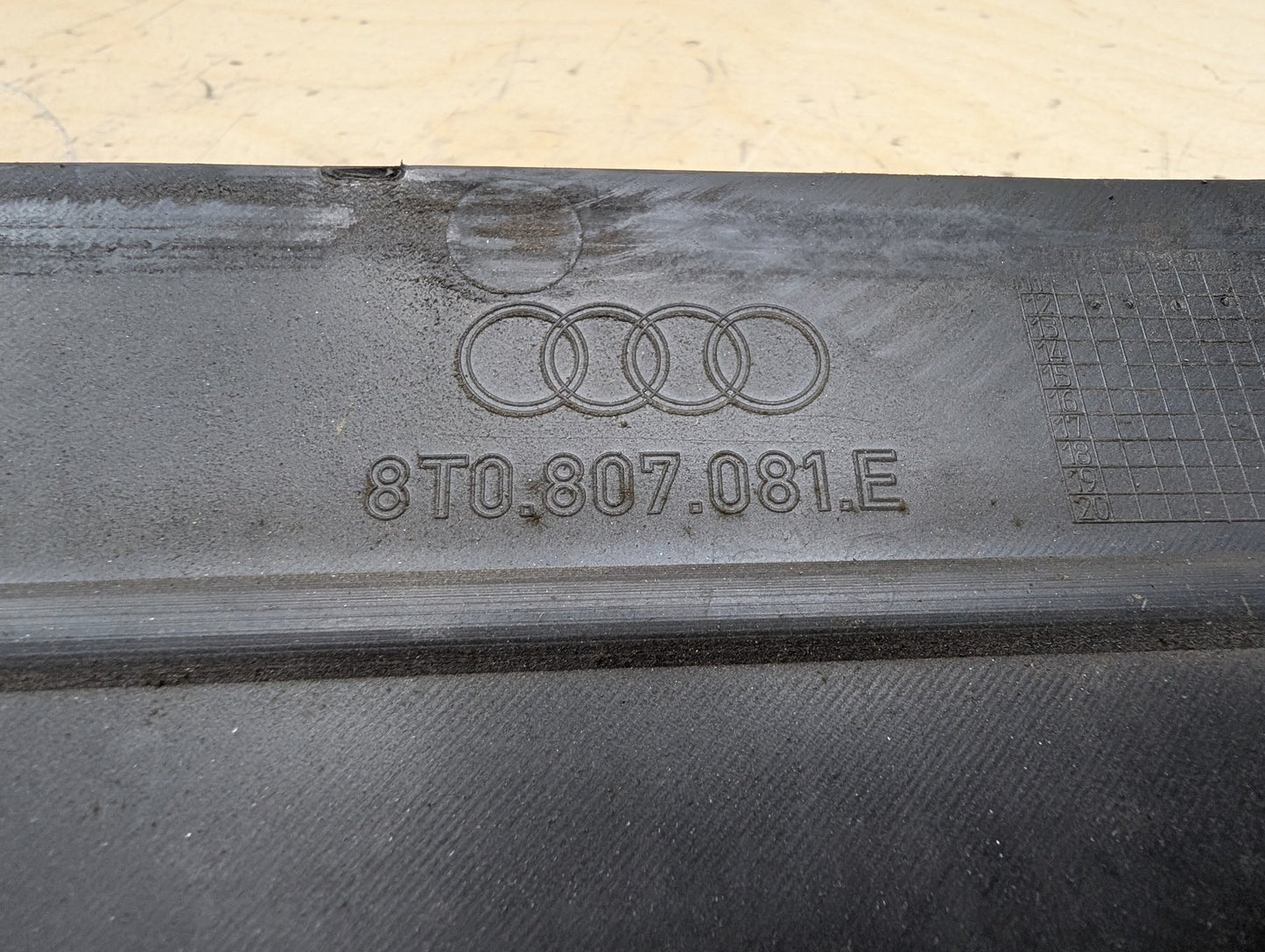 2011-2017 Audi RS5 8T Radiator Support Upper Cover Panel 8T0807081E
