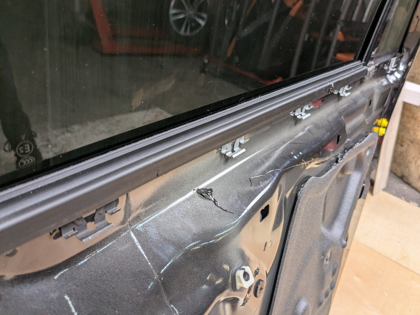 14-18 OEM BMW F15 X5 F85 X5M REAR Right Passenger Door Shell Panel