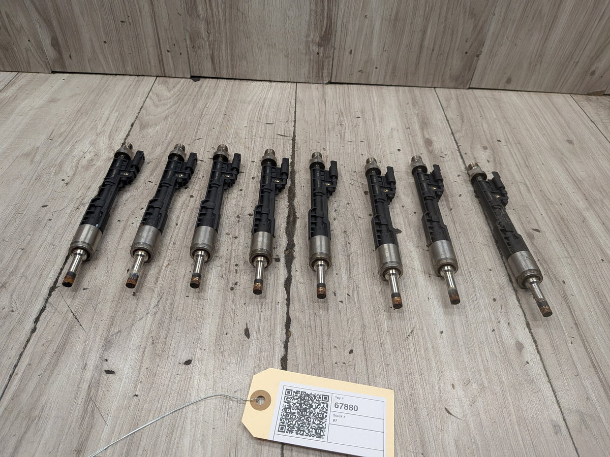 2018-2023 BMW M550i G30 Engine Motor Fuel Injector SET 8638255