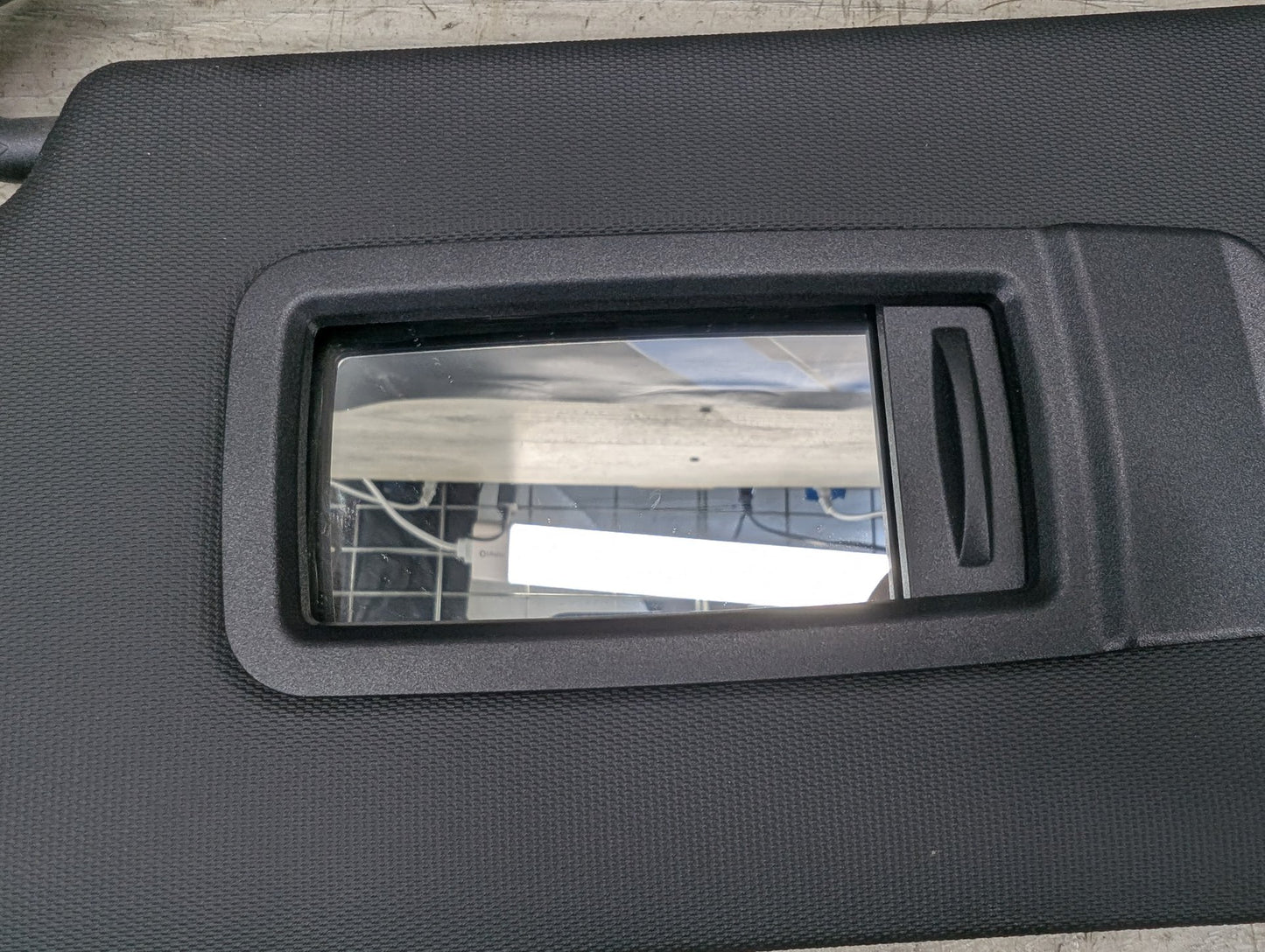 2021-2026 BMW 430i G22 Front Left Right Sun Visor SET 8097333