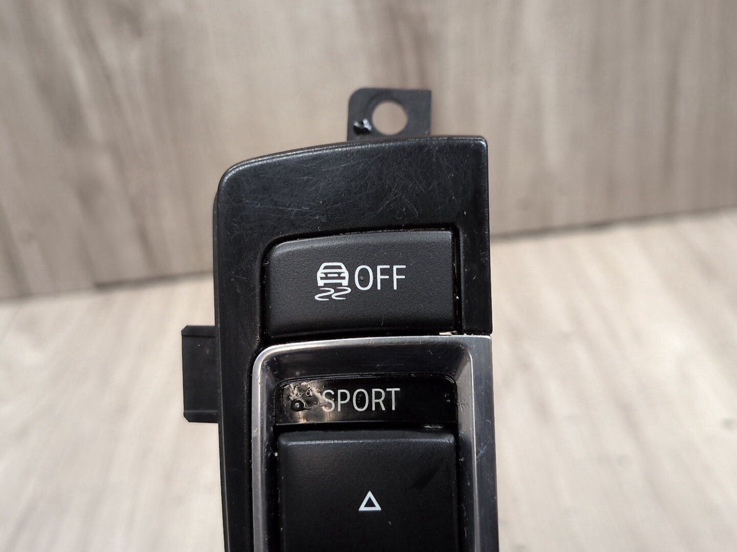 2010 - 2015 BMW 750i F01 Operating Traction Switch 9201486 N63B44O1