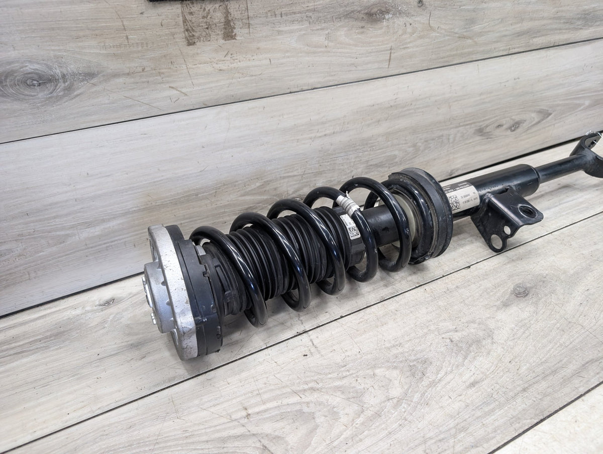 2017-2023 BMW 530i G30 Front Right Passenger Spring Strut Shock Absorber 6866592