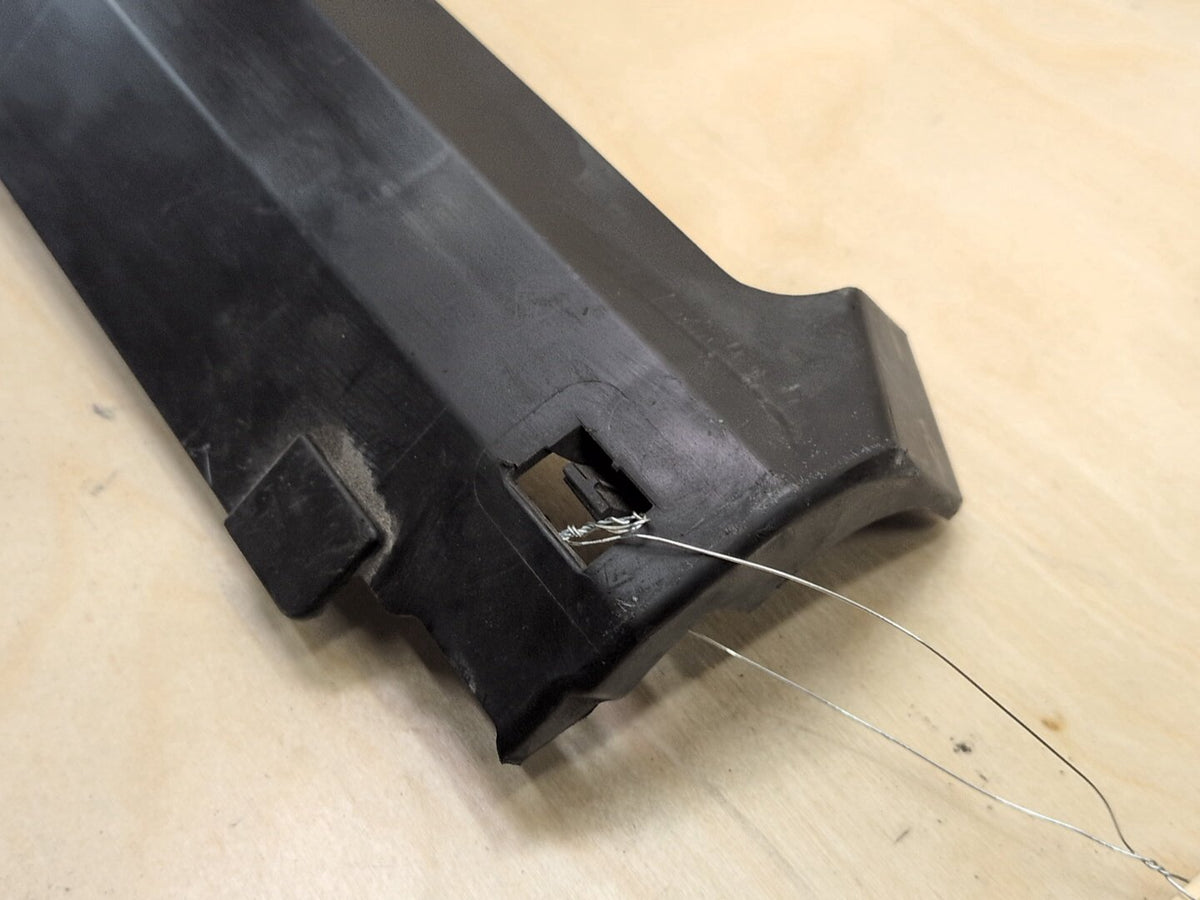 2018-2024 BMW X3 G01 Front Upper Engine Bay Radiator Support Brace Cover 8642755 OEM