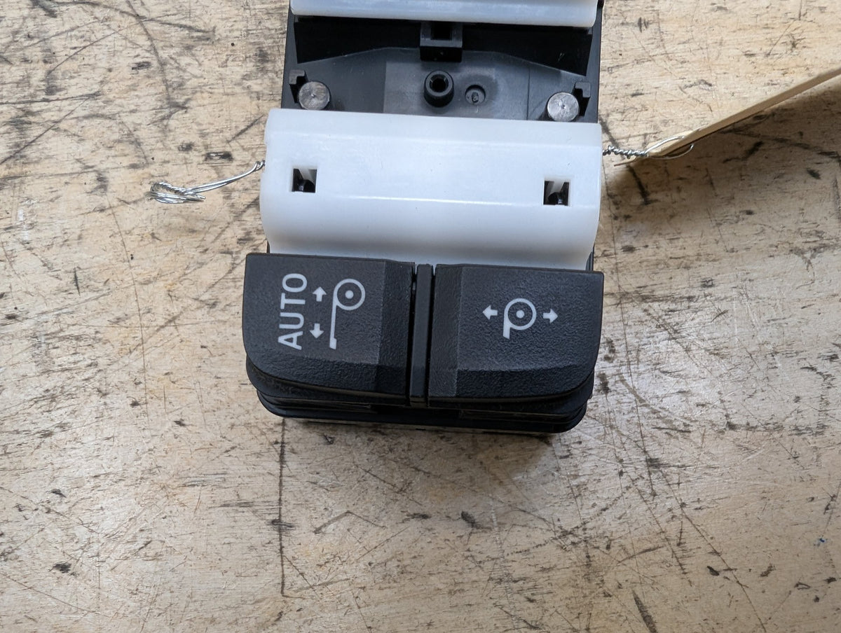 2019-2026 BMW X5 G05 Front Left Driver Door Master Window Switch 9458289 OEM