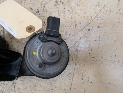 2019-2026 BMW X5 G05 Alarm Horns SET 7342945 OEM