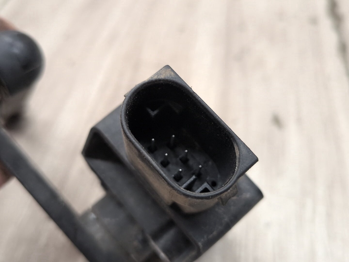 2016-2022 BMW 750i G12 Suspension Height Level Sensor 2959574 OEM