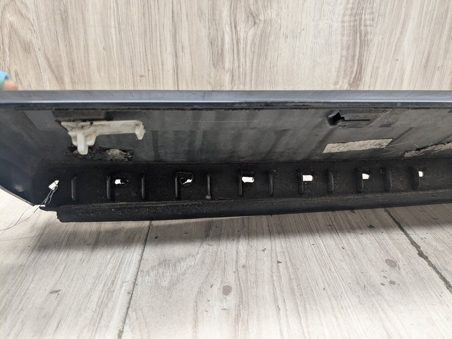 2011 - 2017 BMW X3 F25 Rear Right Passenger Exterior Door Trim Molding 8050468 N20B20O0