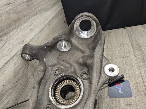 OEM BMW G15 G16 G30 530 540 M550 AWD Front Left Driver Spindle Knuckle Bearing
