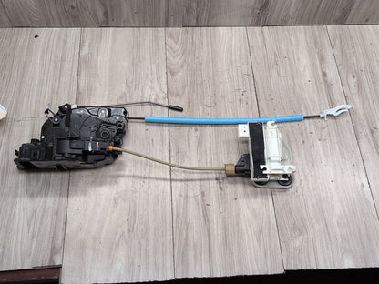 2014 - 2018 BMW X5 F85 Rear Right Passenger Door Latch Lock Actuator w/ Soft Close 7419842 S63B44T2